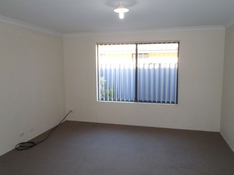 10 Flame Tree Loop, Baldivis WA 6171