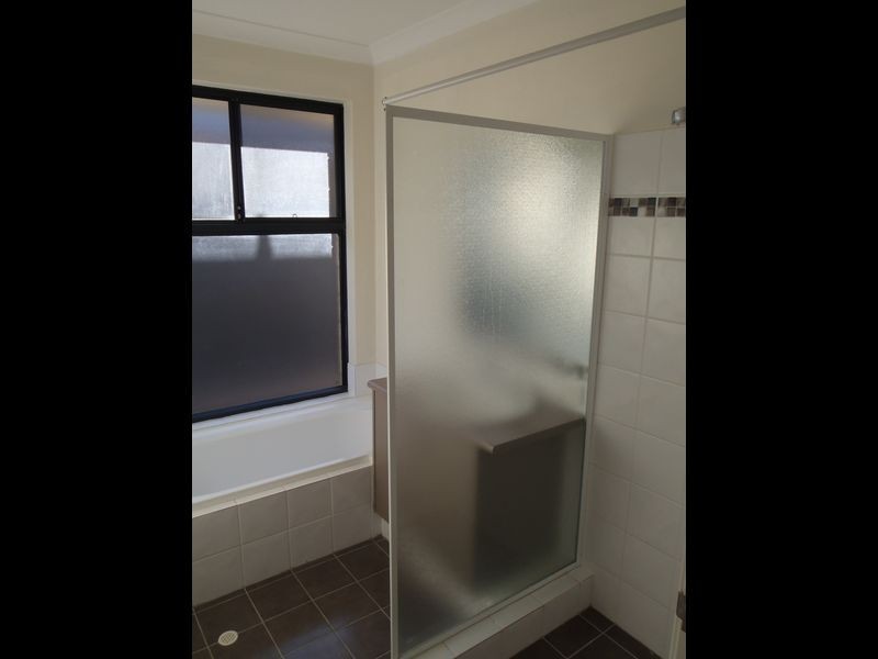 10 Flame Tree Loop, Baldivis WA 6171