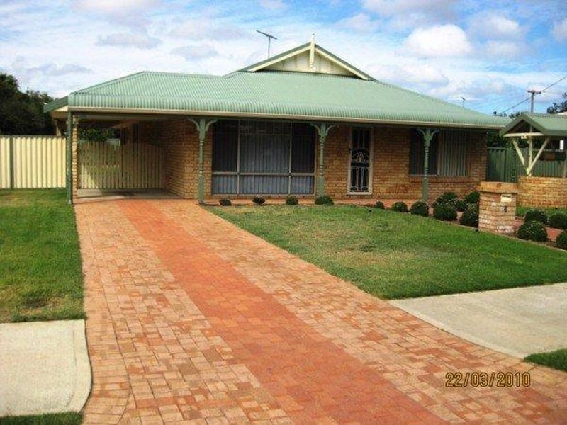 6 Salcombe Way, Warnbro WA 6169