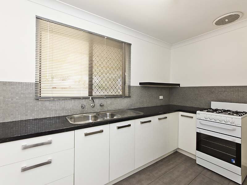 7 Rydal Court, Cooloongup WA 6168