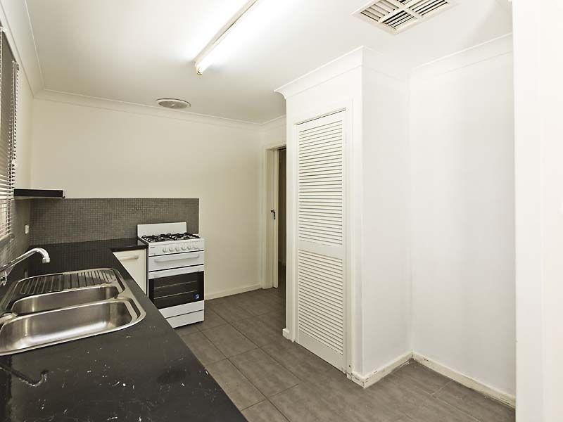 7 Rydal Court, Cooloongup WA 6168