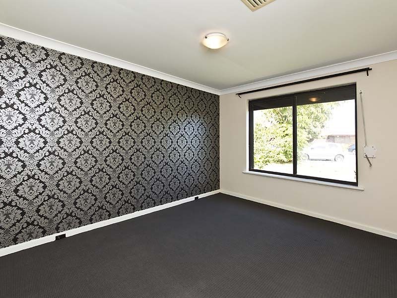 7 Rydal Court, Cooloongup WA 6168
