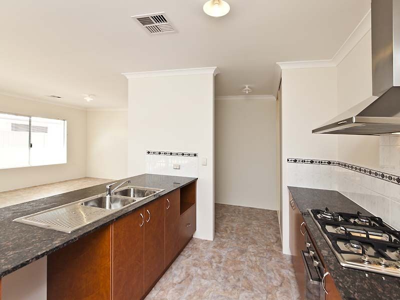30 Ruskin Brace, Baldivis WA 6171