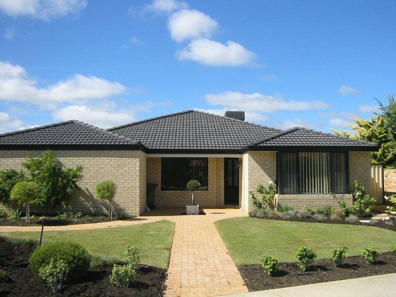 2 Alicante Mews, Secret Harbour WA 6173