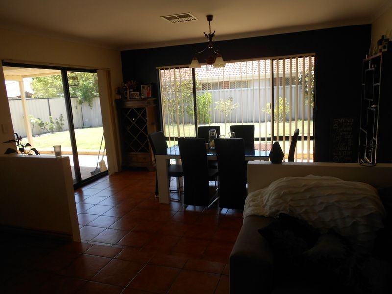 2 Alicante Mews, Secret Harbour WA 6173