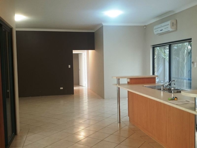 19 Spindrift Boulevard, Rockingham WA 6168