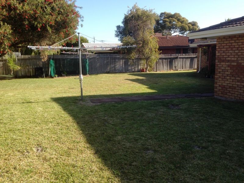 8 Dargin Way, Rockingham WA 6168