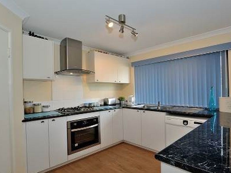 21 Yelbeni Loop, Baldivis WA 6171