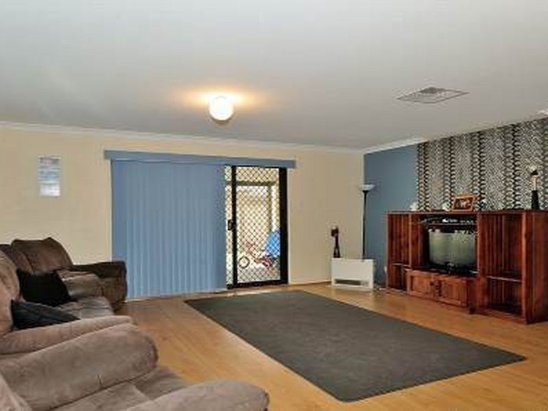 21 Yelbeni Loop, Baldivis WA 6171
