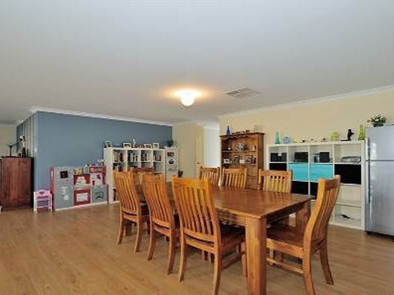 21 Yelbeni Loop, Baldivis WA 6171