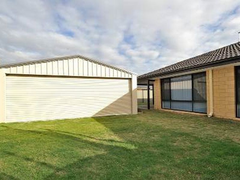 21 Yelbeni Loop, Baldivis WA 6171