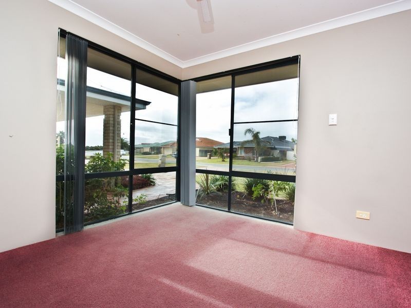 98 Secret Harbour Boulevard, Secret Harbour WA 6173