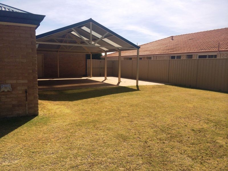 15 Porto Novo Mews, Secret Harbour WA 6173