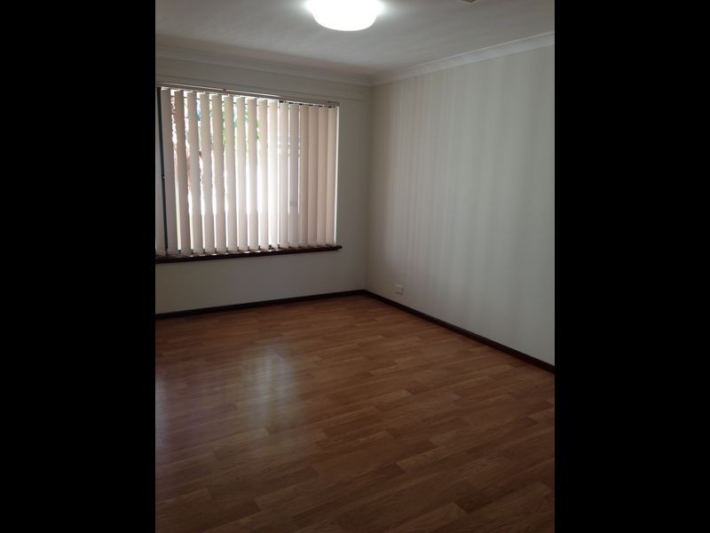 20 Manly Cresent, Warnbro WA 6169