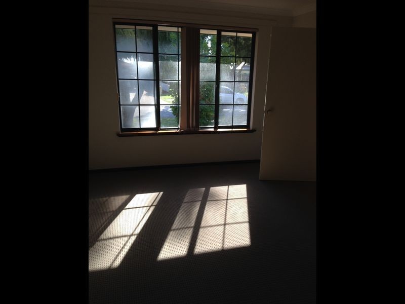 20 Manly Cresent, Warnbro WA 6169