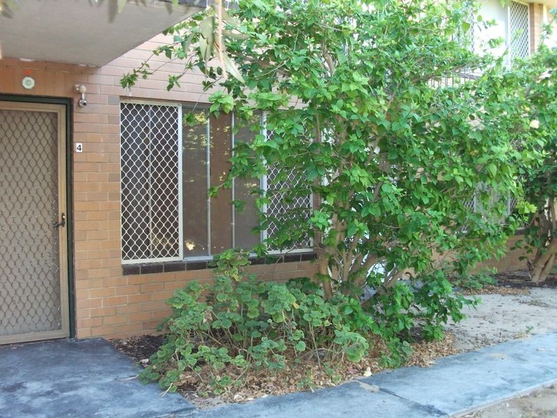 4/171 Safety Bay Road, Safety Bay WA 6169