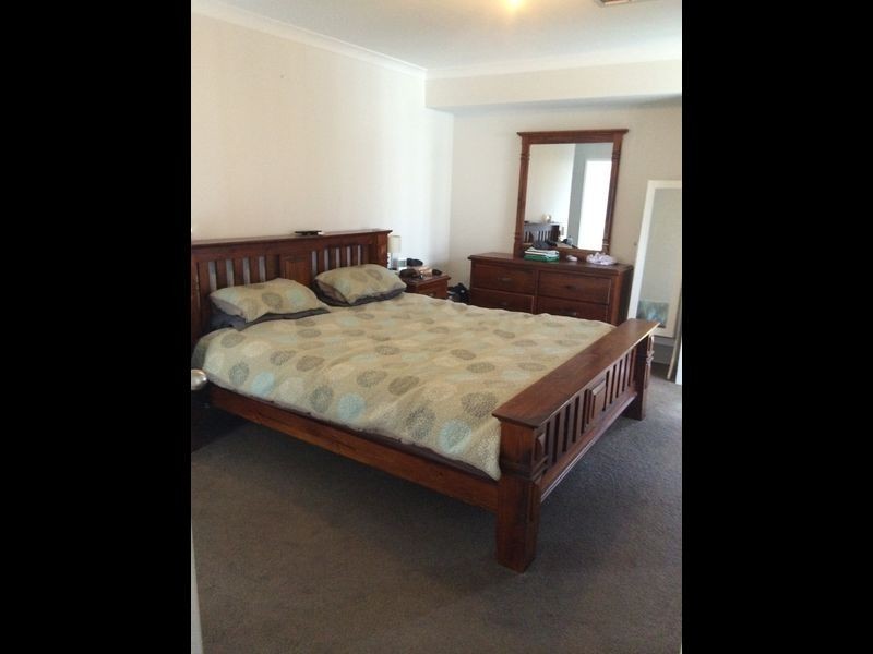 12 Alassio Parade, Secret Harbour WA 6173