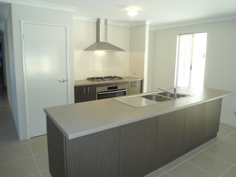 16 Addison Avenue, Baldivis WA 6171