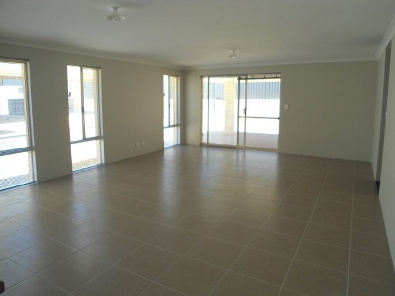 16 Addison Avenue, Baldivis WA 6171