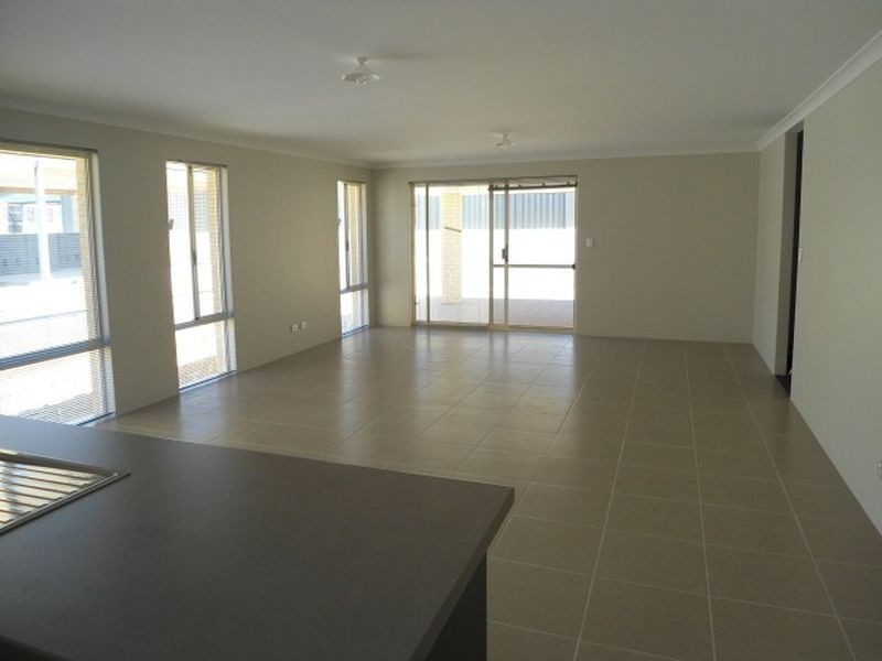 16 Addison Avenue, Baldivis WA 6171