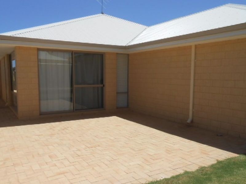 50 The Hawthorns, Baldivis WA 6171