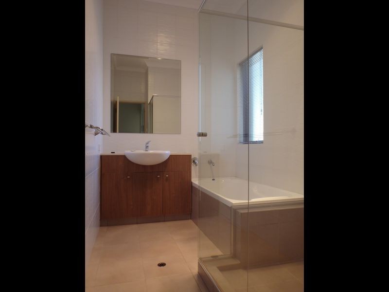 2/34 Lewington Street, Rockingham WA 6168