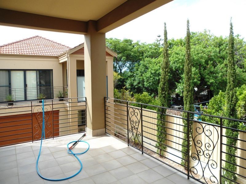 2/34 Lewington Street, Rockingham WA 6168