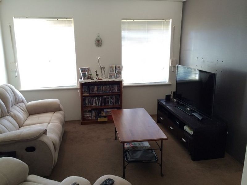 17B Dundee Street, Warnbro WA 6169