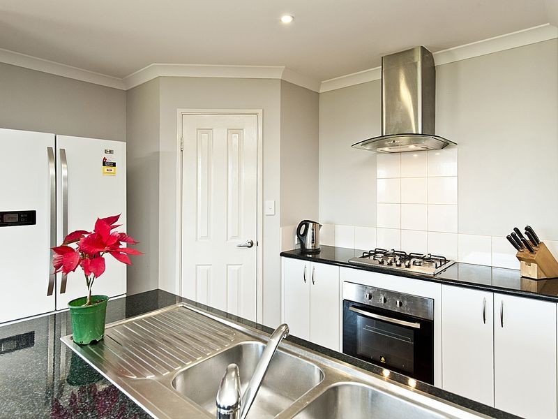 17 Forward Street, Baldivis WA 6171