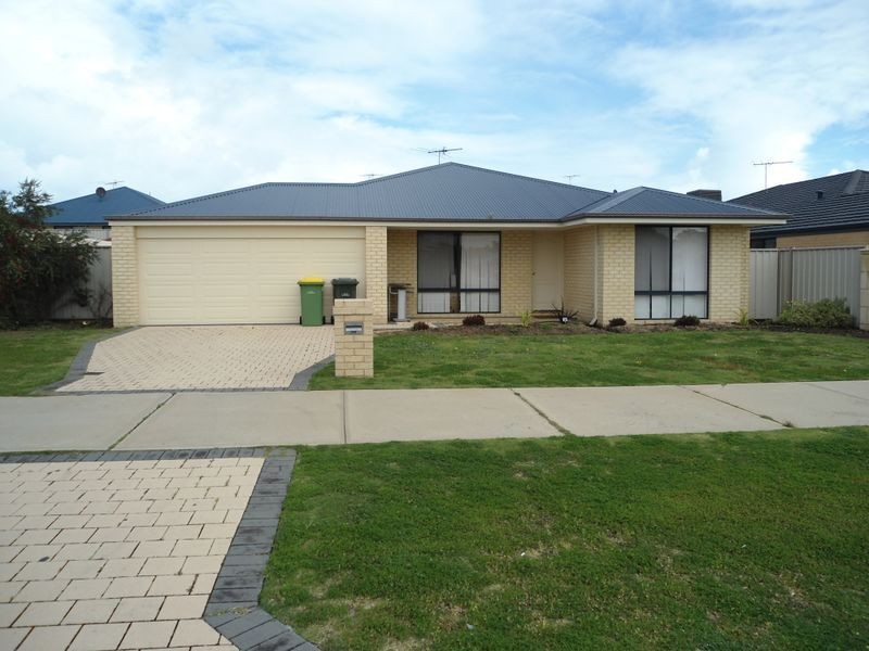 99 Forty Road, Secret Harbour WA 6173