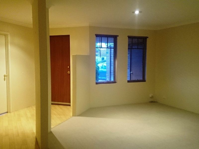 75 Chelmsford Avenue, Port Kennedy WA 6172