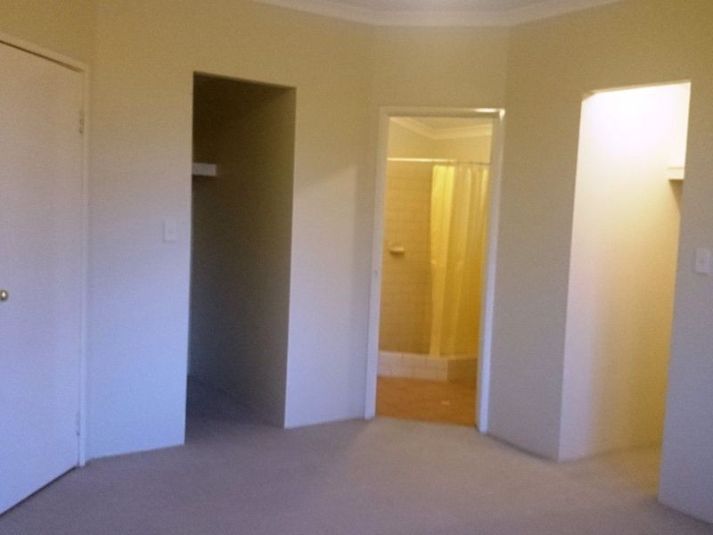 75 Chelmsford Avenue, Port Kennedy WA 6172