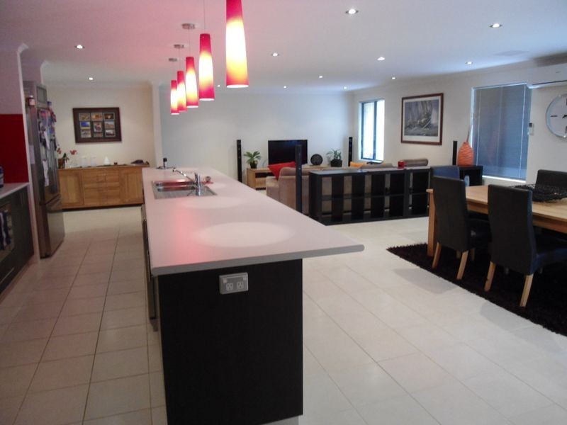 34 Explorers Cresent, Baldivis WA 6171