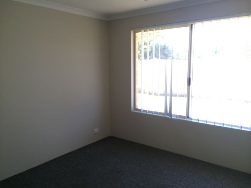 7 Plymouth Way, Waikiki WA 6169
