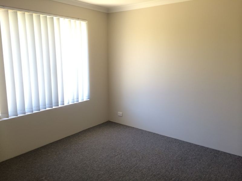 7 Plymouth Way, Waikiki WA 6169