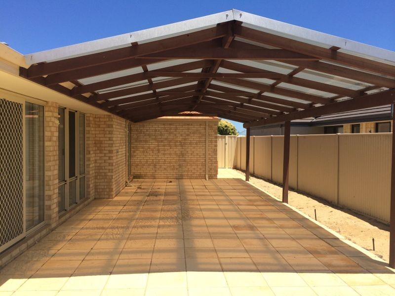 7 Plymouth Way, Waikiki WA 6169