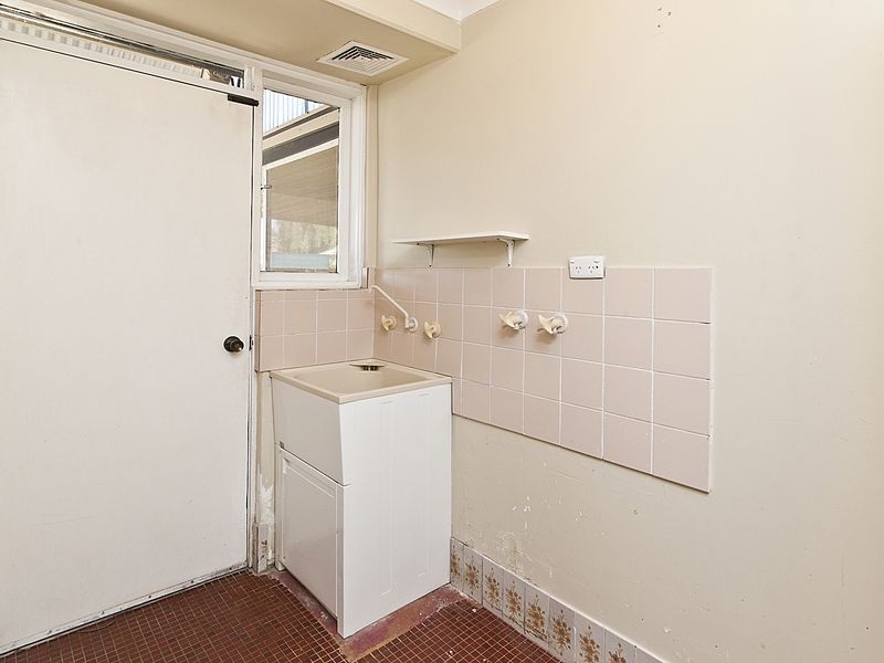 25 Fendam Street, Waikiki WA 6169