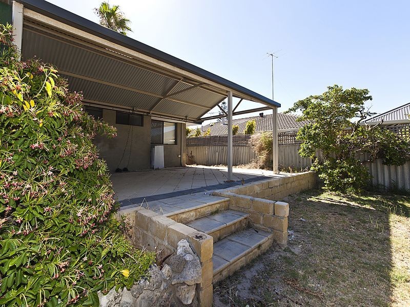 25 Fendam Street, Waikiki WA 6169
