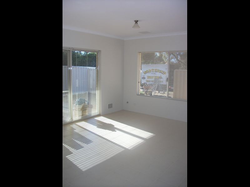 1/25 Weld Street, Rockingham WA 6168