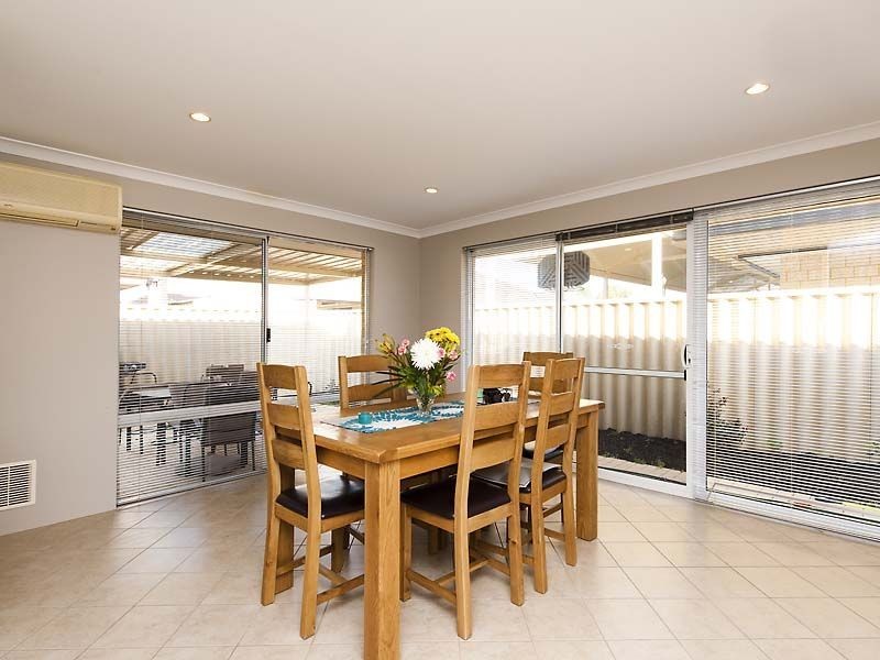 66 Achiever Avenue, Port Kennedy WA 6172