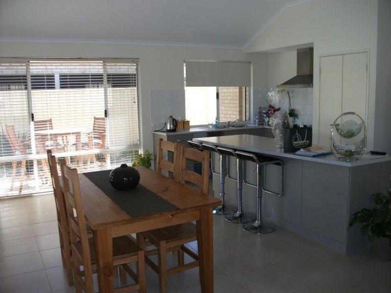 14 Abbott Brace, Baldivis WA 6171