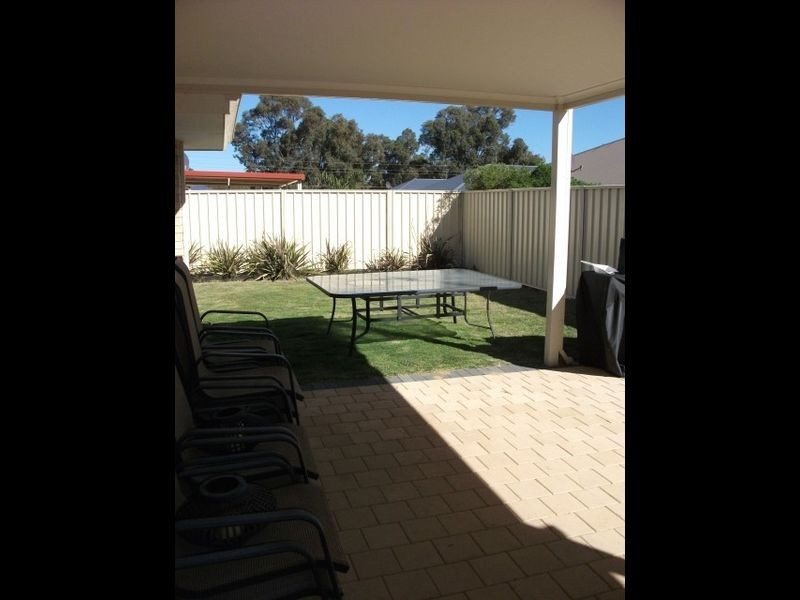 14 Abbott Brace, Baldivis WA 6171