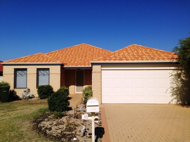 15 Springdale Boulevard, Secret Harbour WA 6173