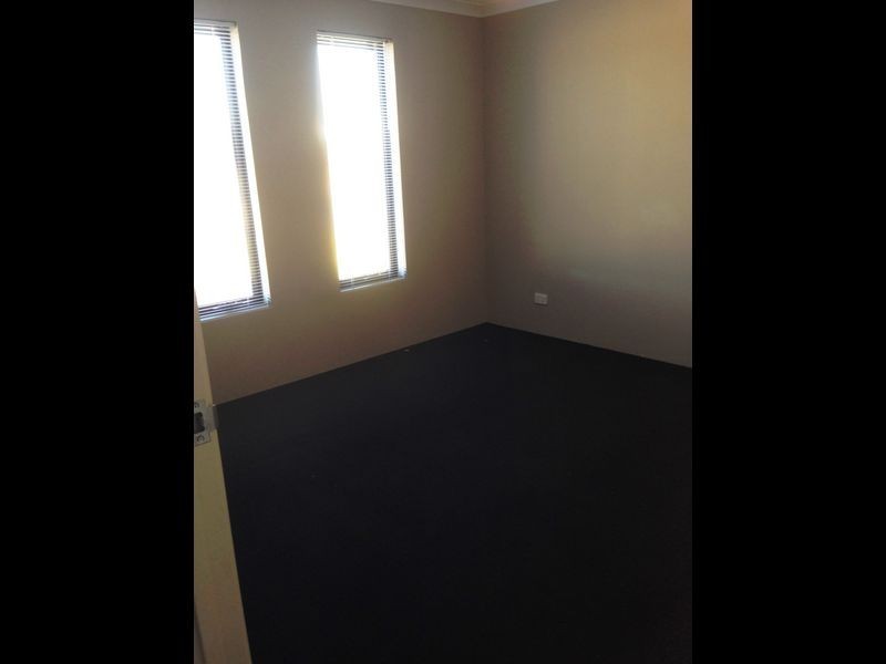 71 Lennox Drive, Secret Harbour WA 6173