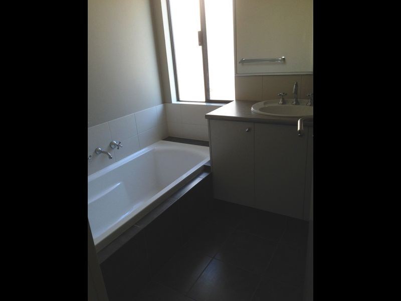 71 Lennox Drive, Secret Harbour WA 6173