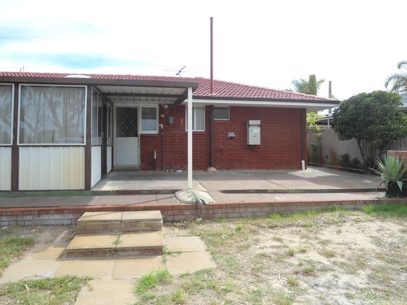 141 Milina Street, Hillman WA 6168