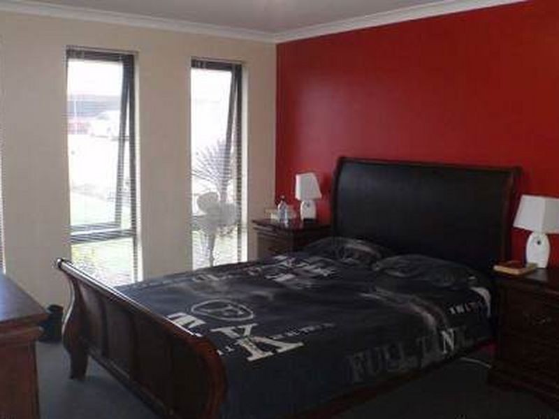 7 Highcliffe Circle, Barragup WA 6210