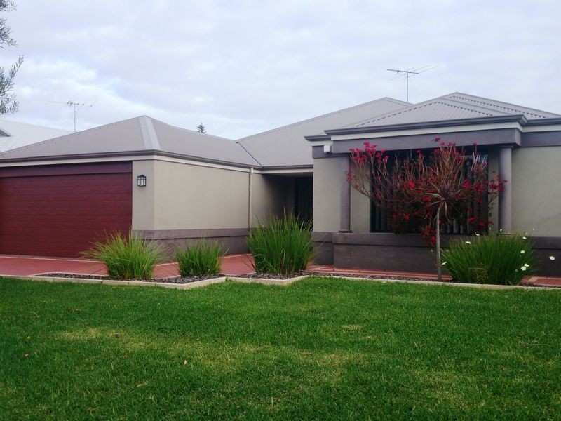 5 Whitehaven Avenue, Secret Harbour WA 6173