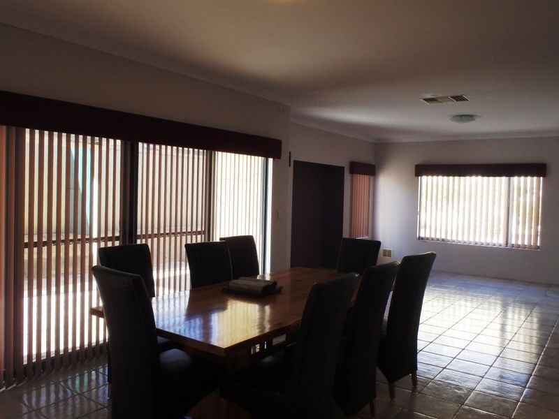 19 Maidstone Parade, Secret Harbour WA 6173