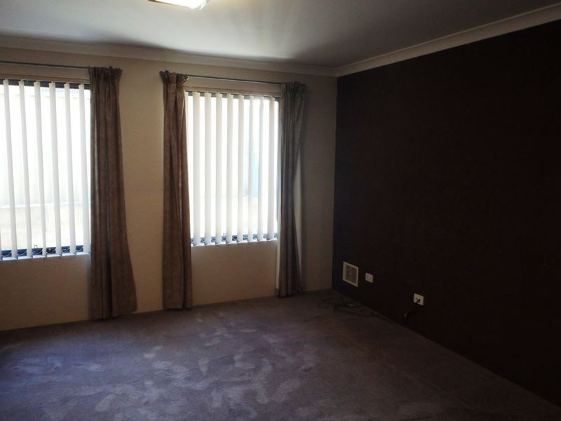 19 Maidstone Parade, Secret Harbour WA 6173